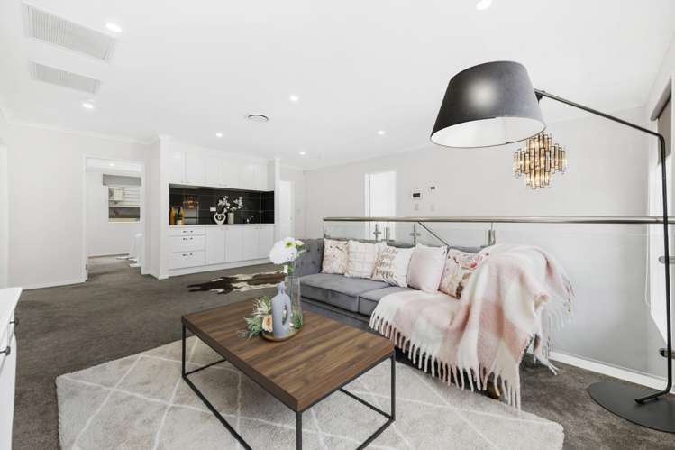 38 Lime Hill Rise Flat Bush_14