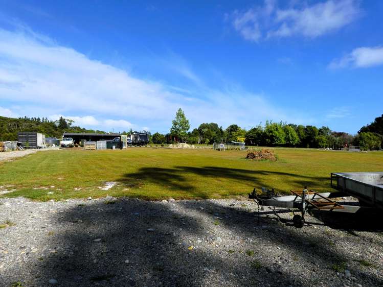 71 Alma Road Westport Surrounds_14