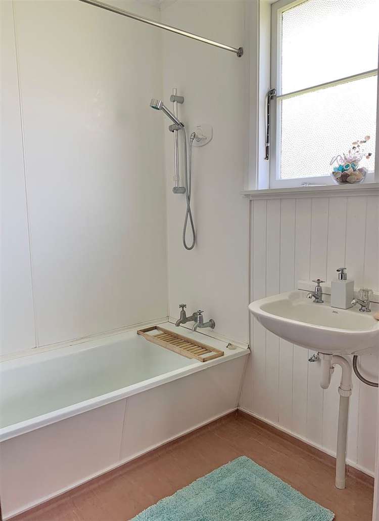 71 Racecourse Road Waipukurau and Surrounds_10