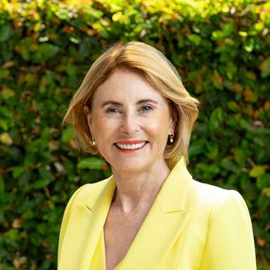 Lisa MacQueen