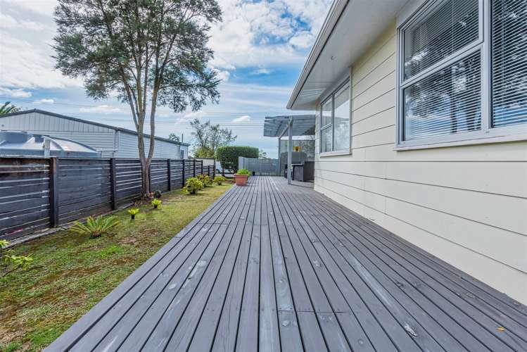 214 Glengarry Road Glen Eden_21