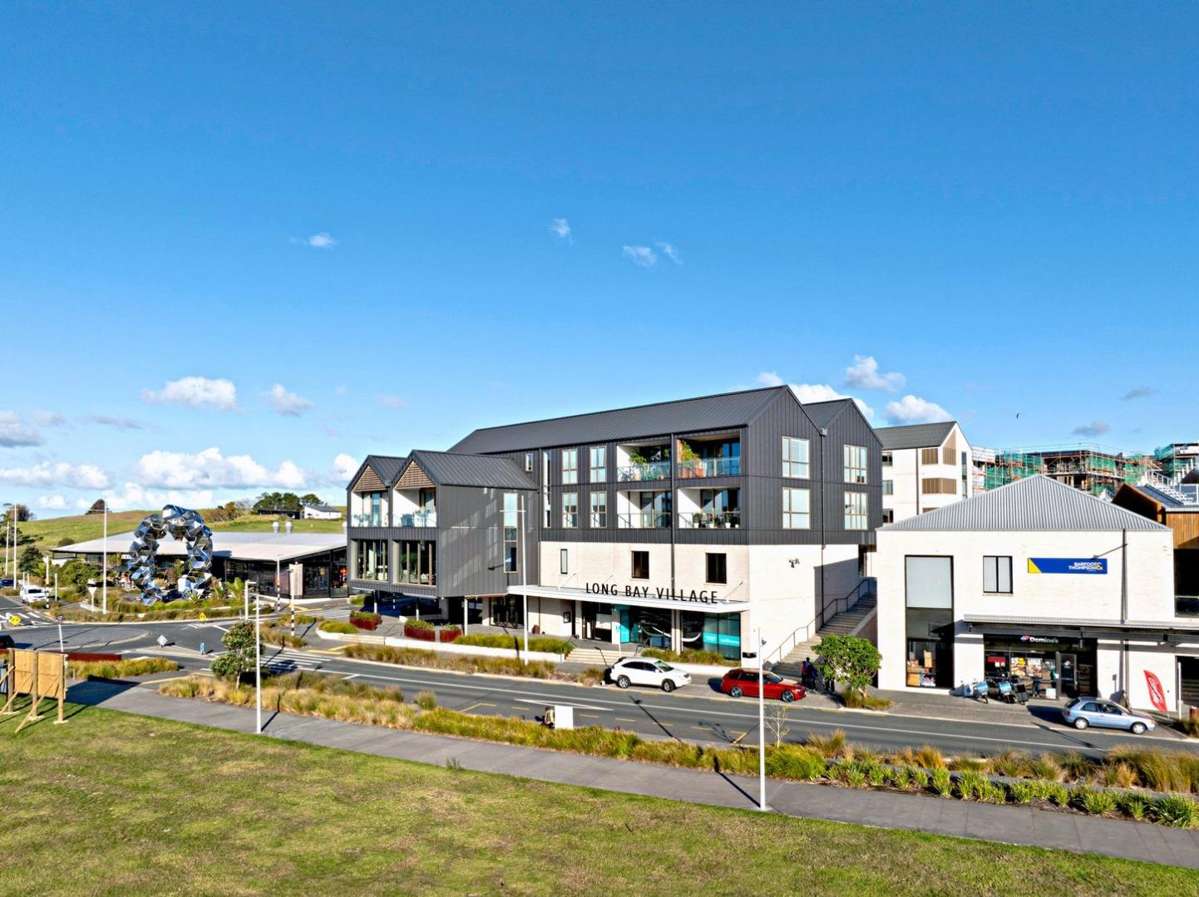 Modern One-Bedroom Apartment in the Heart of Long Bay Village 2