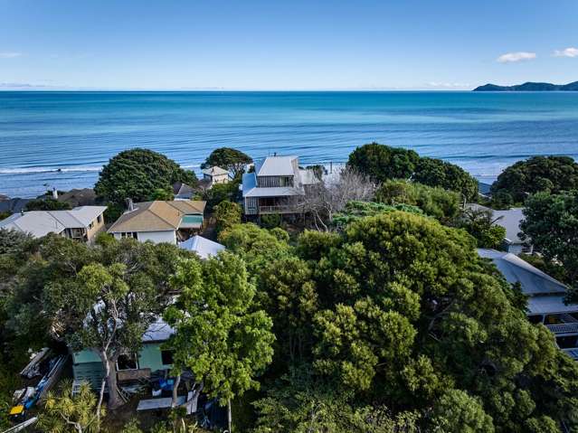 13 The Parade Paekakariki_1