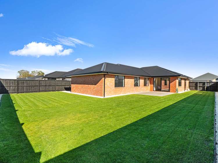 10 Weaver Street Woodend_18