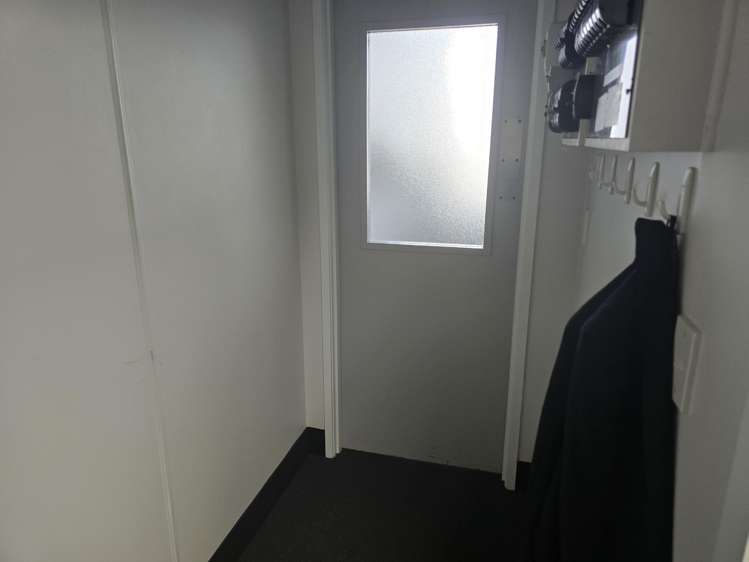 Suite 1 and 1A/14-18 Seddon Street Pukekohe_7