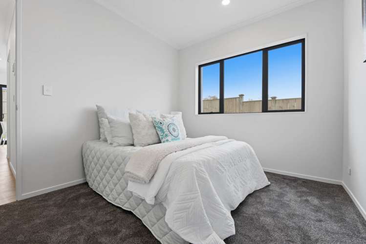 56A Tinaku Road Flat Bush_18
