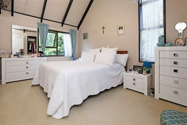 153 Everglade Drive Totara Heights_5