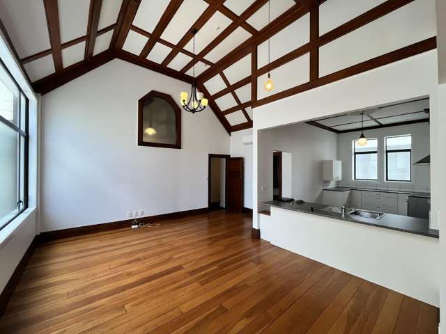 2/125a Emerson Street 2107_3