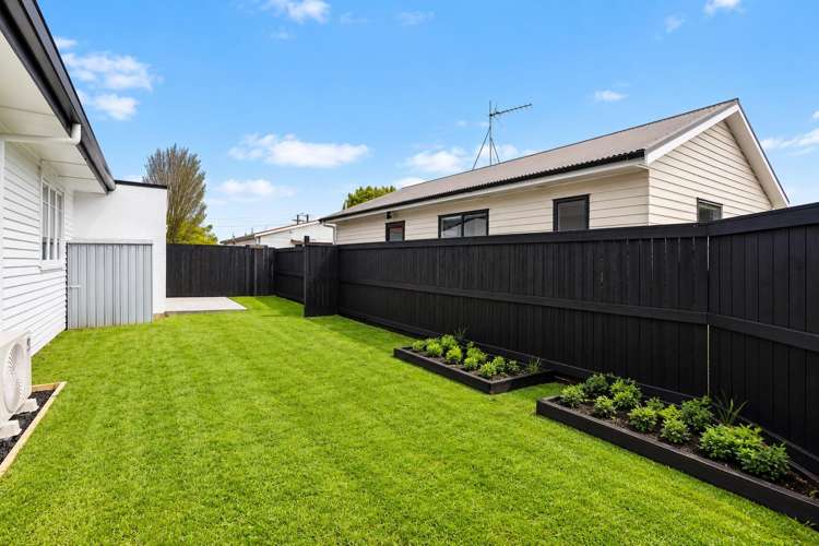 4 Somme Crescent Hillcrest_16