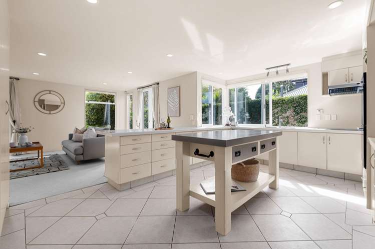 9 Harrowfield Drive_5