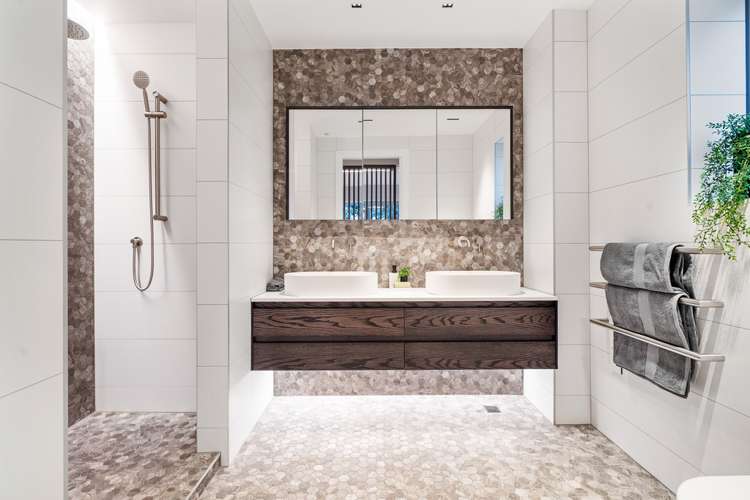 2/211 Tamaki Drive Kohimarama_9