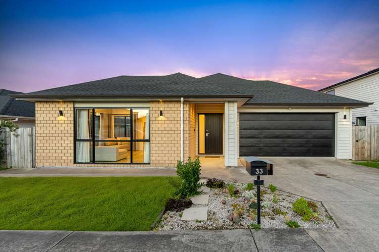 33 Johns Creek Crescent Silverdale_2