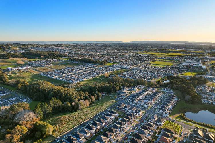 20 Ngaki Street Flat Bush_53