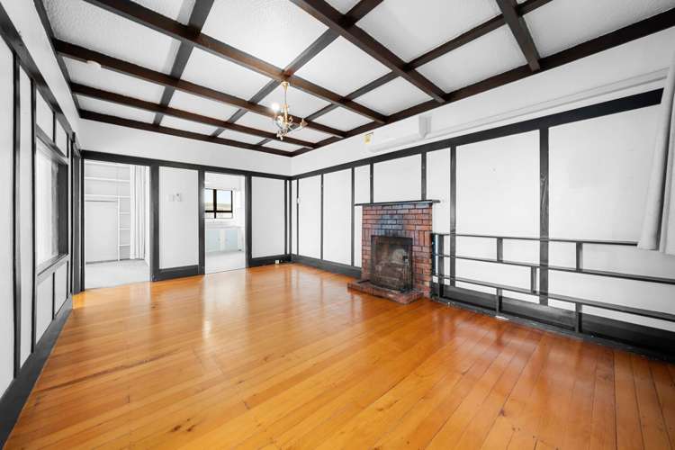 9 The Esplanade Eastern Beach_8