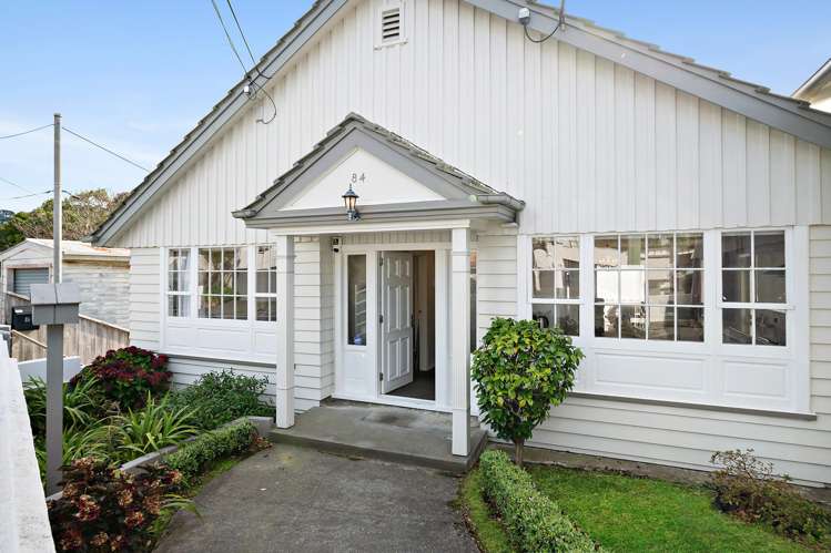 84 Waipapa Road Hataitai_2