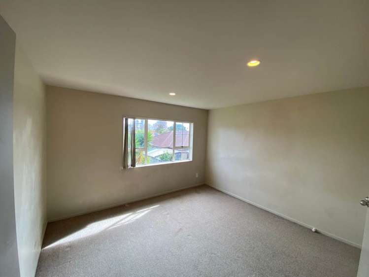 Blanes Road Weymouth_10