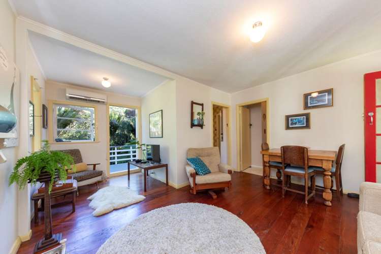 43 Kauri Point Road Laingholm_8