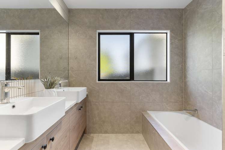 1A Eaglen Place Howick_11