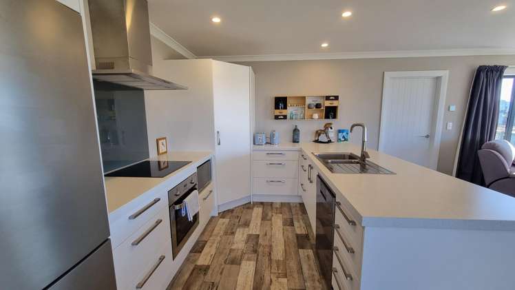 193 Orepuki Riverton Highway Riverton_6