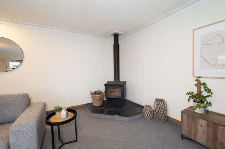 8 Burton Place Allenton_10