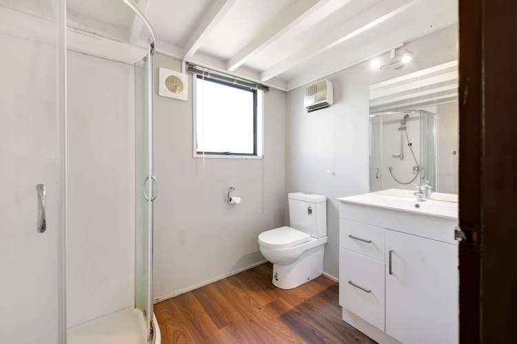 8 Banks Place Tawhero_21