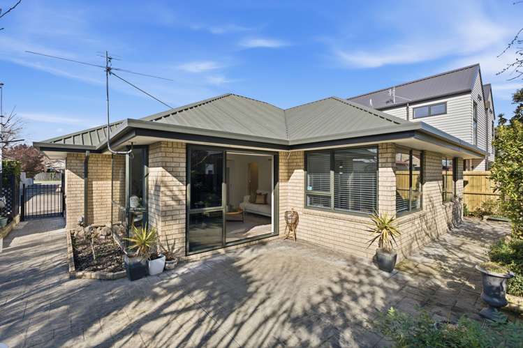 2/39 Frankleigh Street Somerfield_24