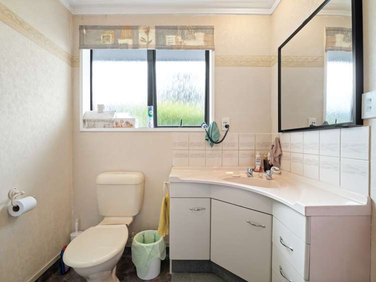 14 Elizabeth Avenue East Taieri_10