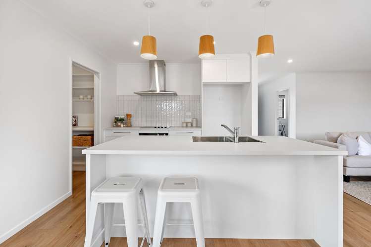 14 Te Piriti Road One Tree Point_7