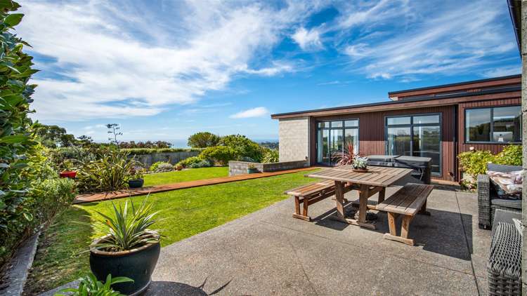 5 Teviotdale Way Richmond Hill_16