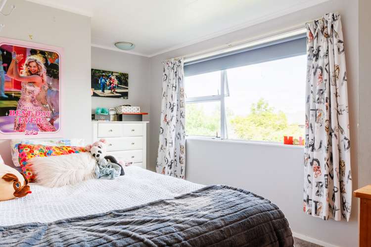 6 King Street Halcombe_10