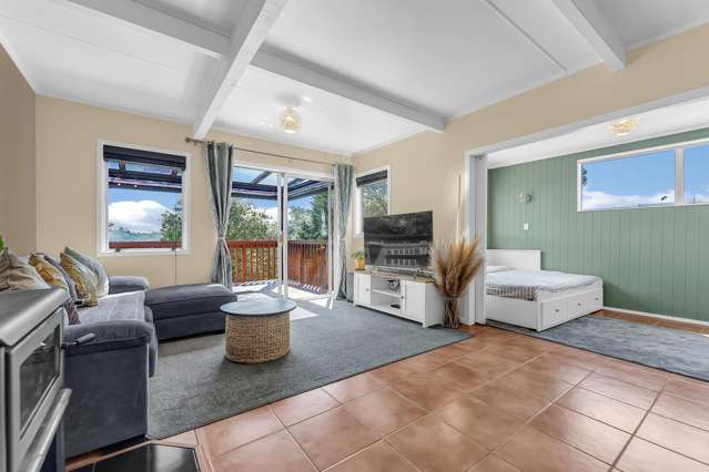 61 Hillcrest Road Hatfields Beach_3