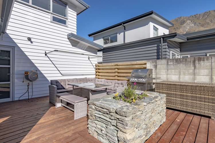 2/27 Au Redfern Terrace Arthurs Point_14