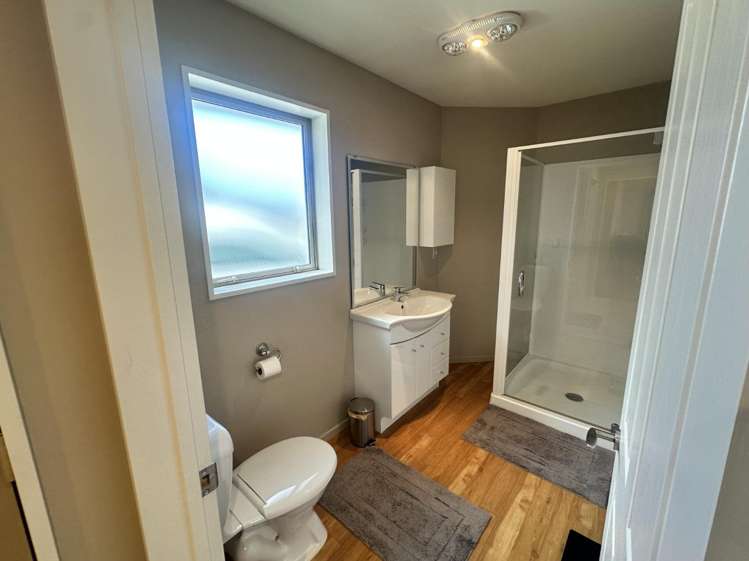 19B Bassett Street Burwood_4