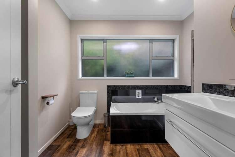 140 Bellevue Road Brookfield_9