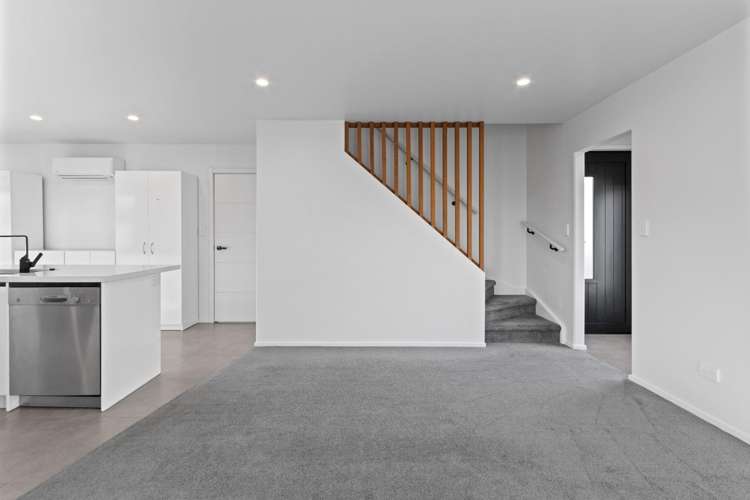 7/22 Campbell Street 1067_7