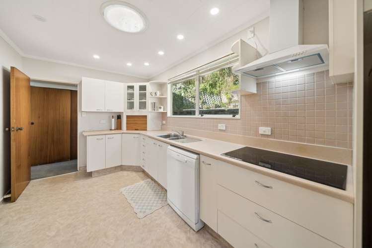 23 Ngahere Street Stokes Valley_9