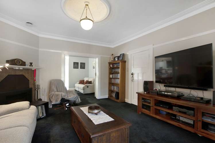 21 Burrows Avenue Karori_7