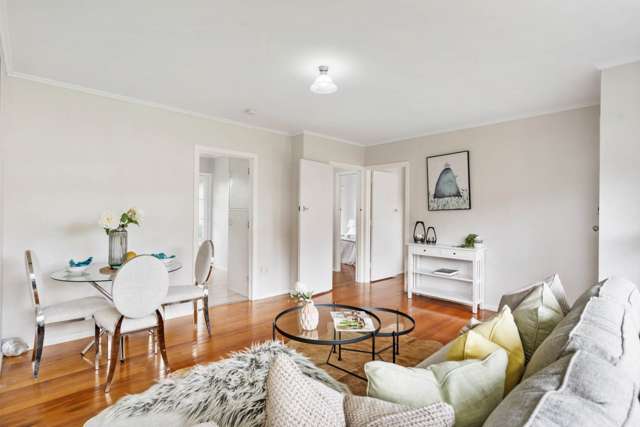 2/34 Lake Pupuke Drive Takapuna_3