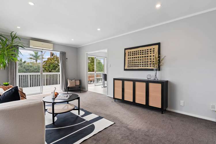 4 Haseler Crescent Mellons Bay_9