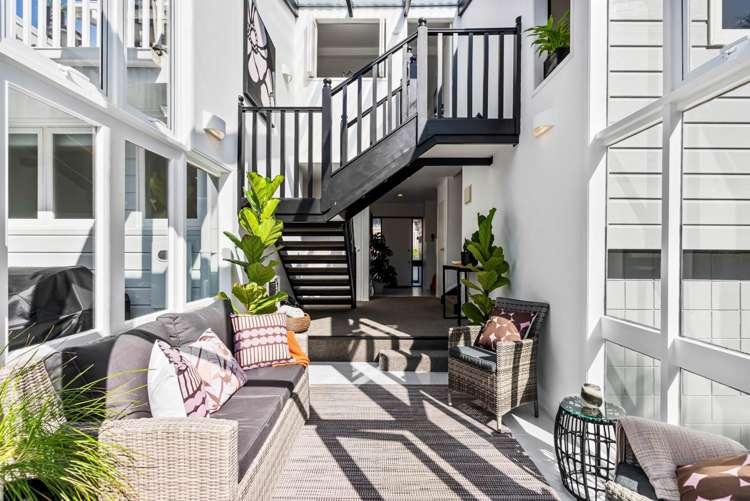 28 Fielding Crescent Farm Cove_10