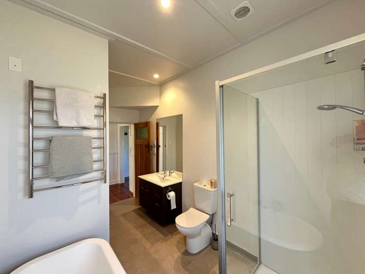 426 Huia Road Laingholm_9