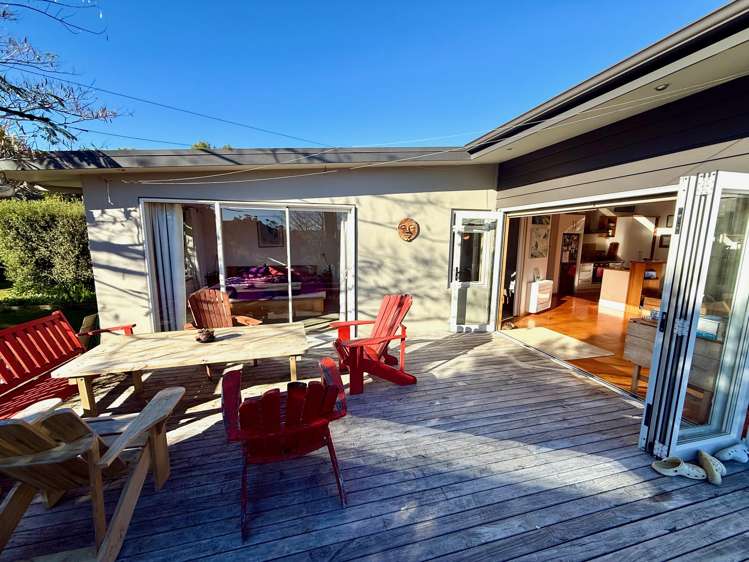 Address withheld Raglan_36