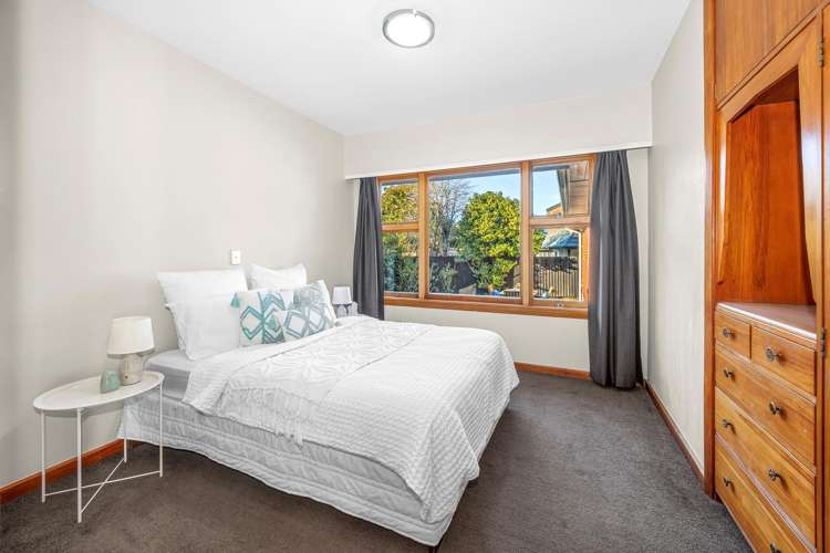 15 Rochford Place Bryndwr_11