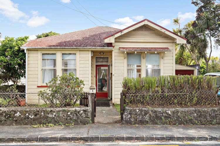 6 Lisnoe Avenue Mount Eden_0