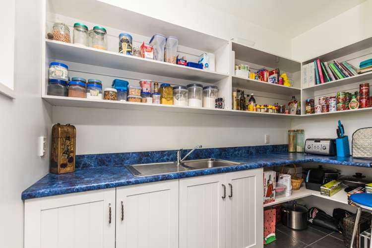 175 Gerrard Road Winton_9