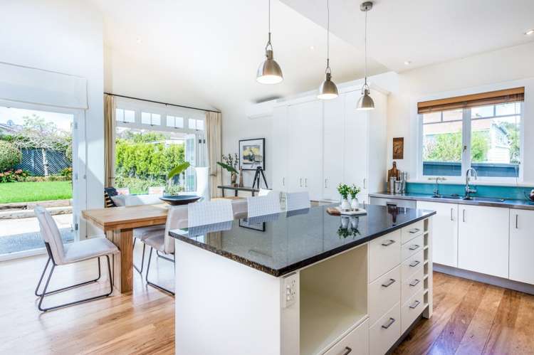 1 Rewiti Avenue Takapuna_16