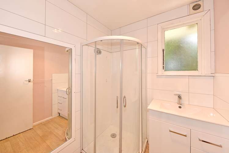 178 Shortland Street Aranui_14