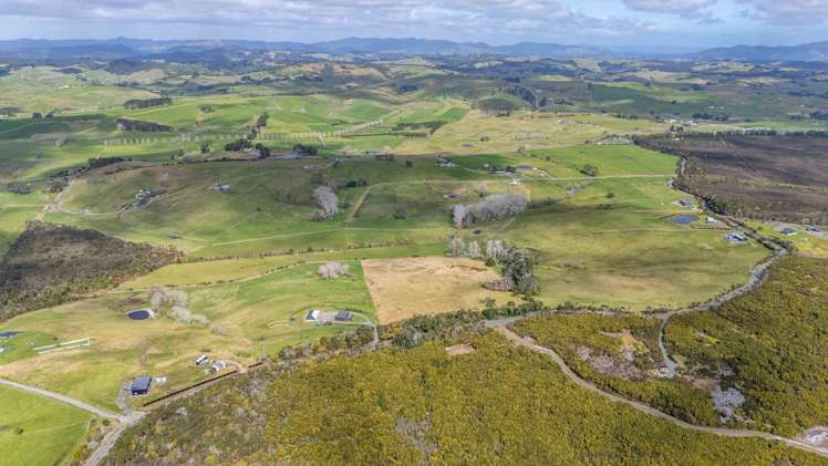 164 Tahanga Road Lake Ohia_18