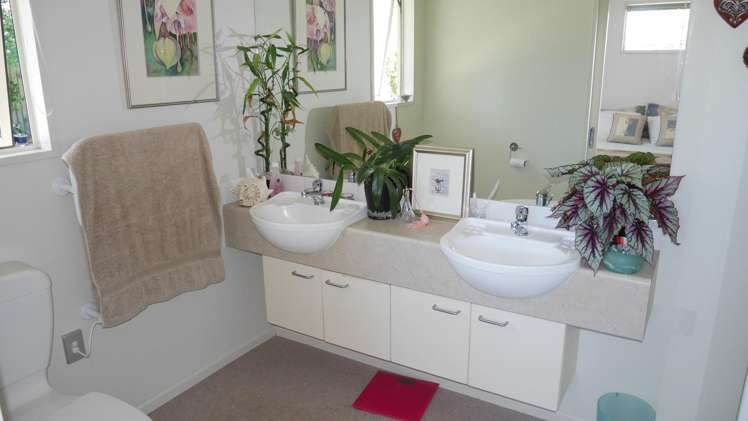 25 Eastwood Rise Waimairi Beach_10