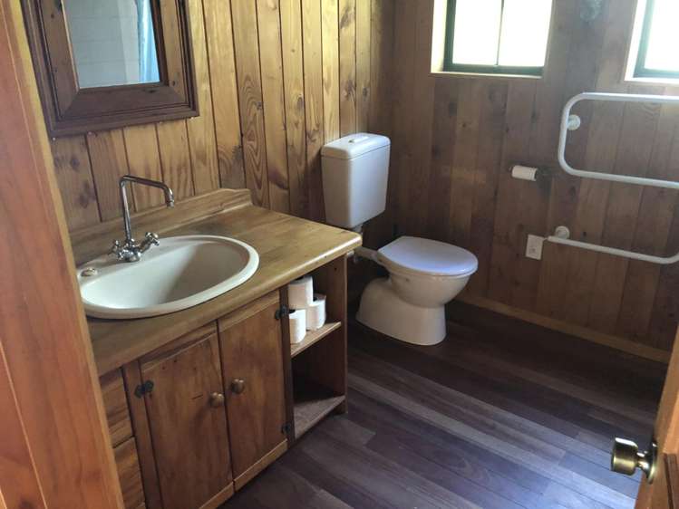 196 Lindsay Road 2757_3